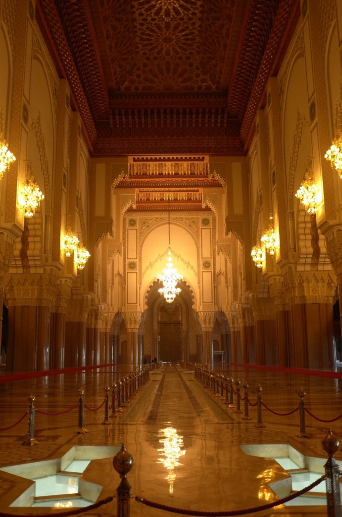 摩洛哥 eyes open to Vatican—一个旅行者的真实故事