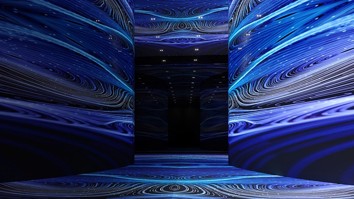 走进另一个世界？