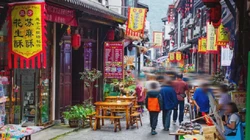 石刻的光影，古城废墟中的玻璃棺丨一个被遗忘世界的惊奇发现