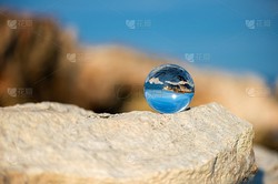 深海幻影｜悬崖沙中琥珀的迷离之光