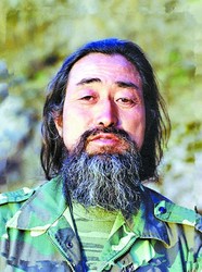 探秘神农架—揭秘黑暗雷兽的神秘面纱