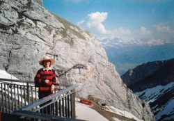 阿尔卑斯山脉的隐秘守护者丨火山阿尔卑斯修罗的传说与现实