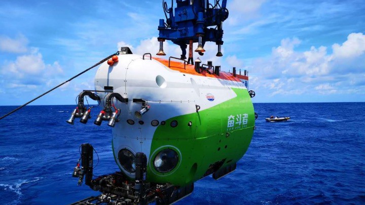 深海迷雾中的印度洋潜行者—一场与未知共舞的冒险