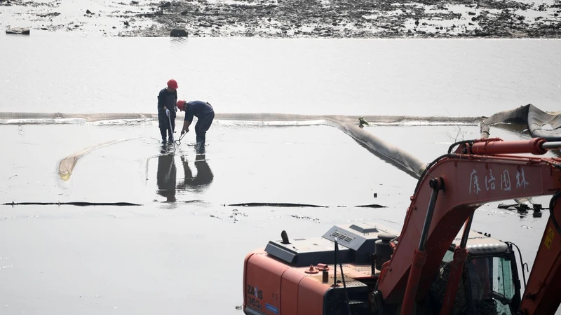 盐湖水下钟：时间在这里打了个结