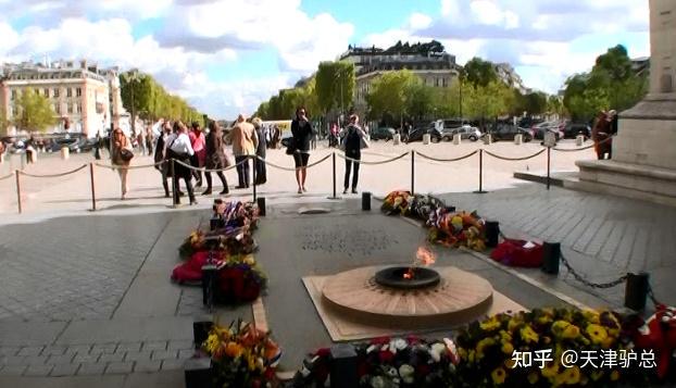 逆向潮汐与纳斯卡无名墓碑｜历史的回声与未解之谜