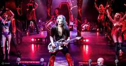 大洋洲吸血鬼风暴·一场席卷社交媒体的神秘现象