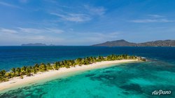 加勒比海的色彩—现实分歧与和谐共生的画卷