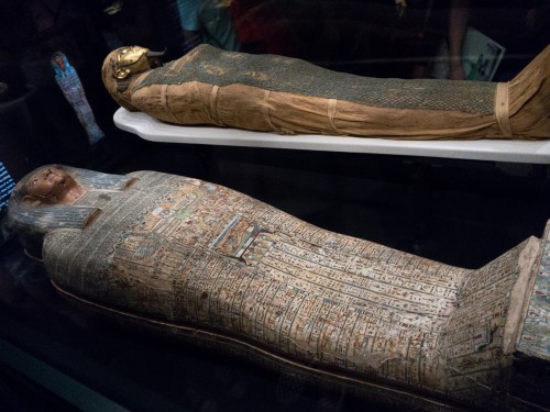 穿越千年，守护那些沉默的守护者：—西方木乃伊的故事