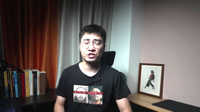 雪夜里的收音机声？