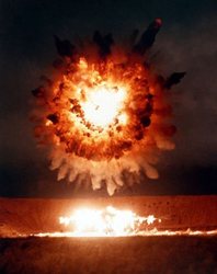 加州通古斯大爆炸真相丨真相其实比你想象的更有趣