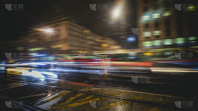 夜幕下的雨林，一场与风的奇妙之旅！