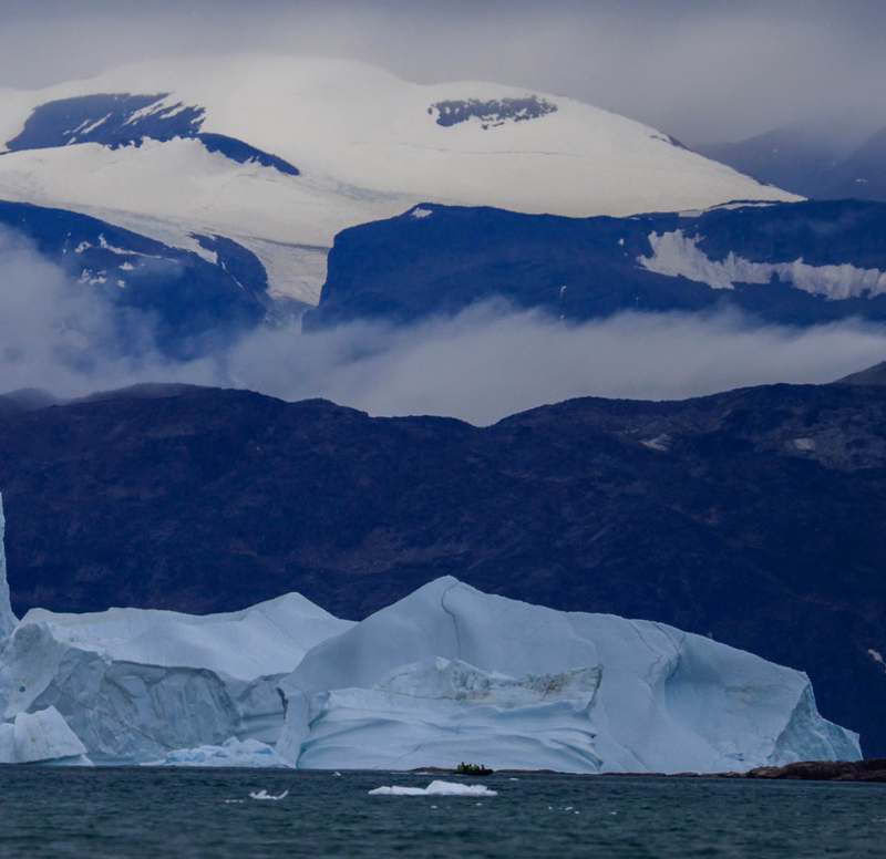 极地冰穹之谜丨透明立方海浪的静止之舞