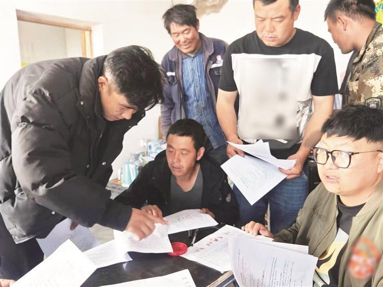 在沙漠的尽头，寻找光明的使者！