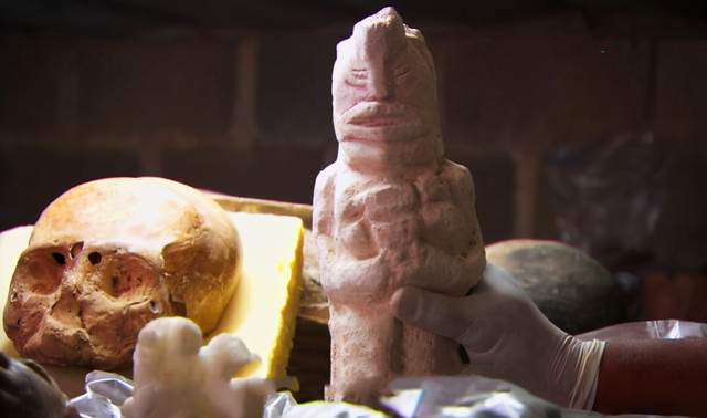 玛雅水晶头骨丨一场穿越时间的乡村寻秘 玛雅水晶头骨丨一场穿越时间的乡村寻秘