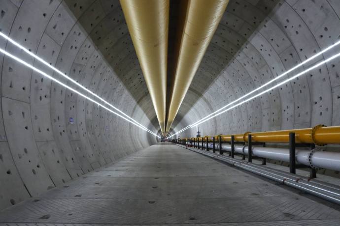 探寻蓝皮书计划的地下隧道:一段尘封的历史秘密 探寻蓝皮书计划的地下隧道:一段尘封的历史秘密