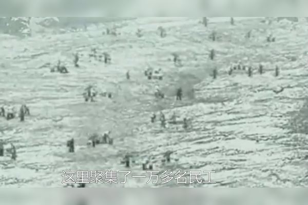 科考站发现倒挂雕像,漂浮巨石背后的未解之谜! 科考站发现倒挂雕像,漂浮巨石背后的未解之谜!