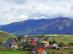 高加索冰川米诺陶｜自然与文化的交汇