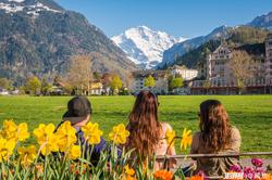 穿越时空的瑞士之谜丨一场关于时间旅行的调查