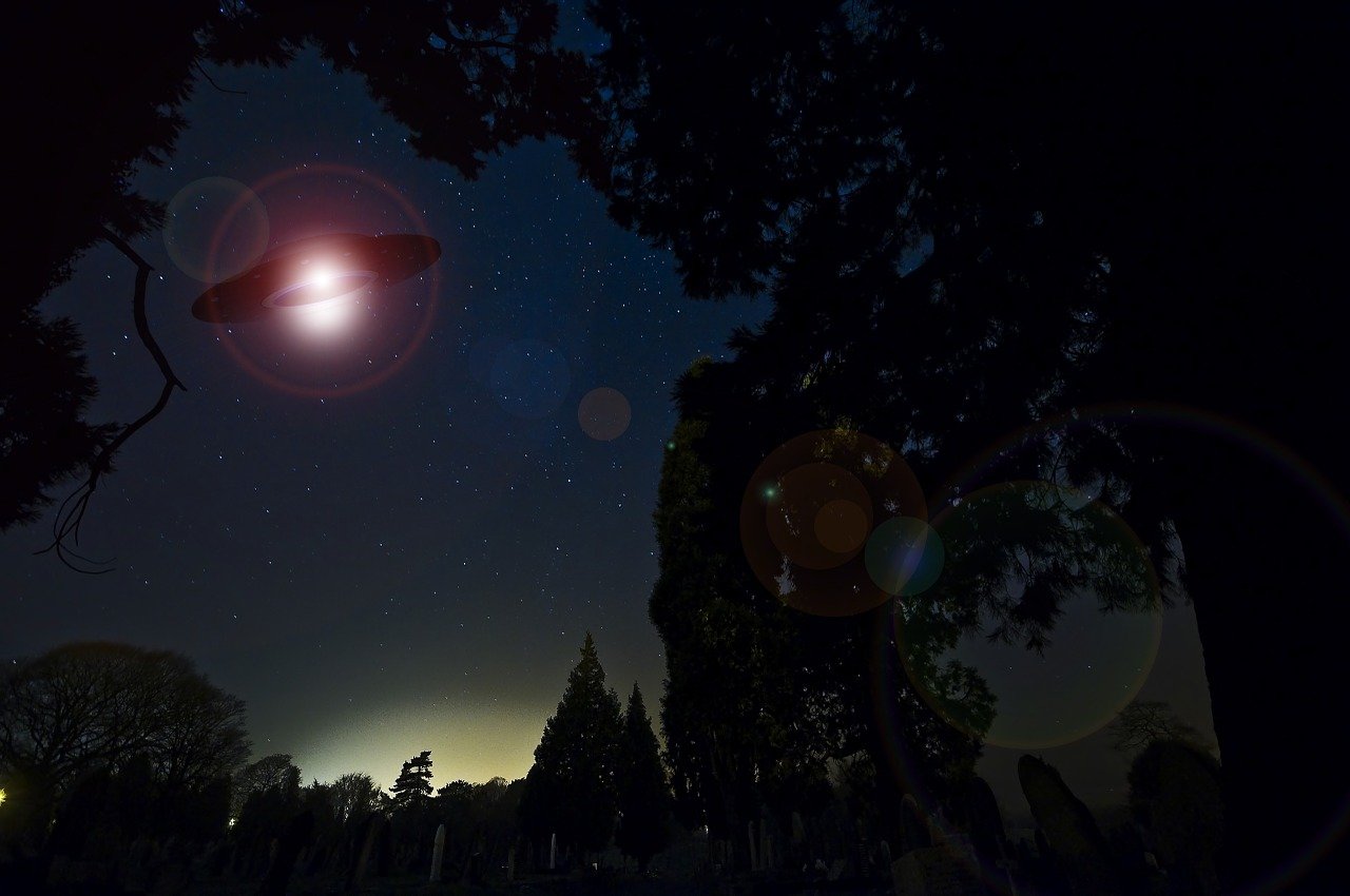 ufo与外星人之谜(图1)