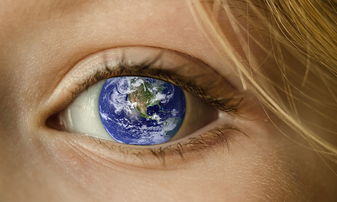 世界上最长的指甲(图2)