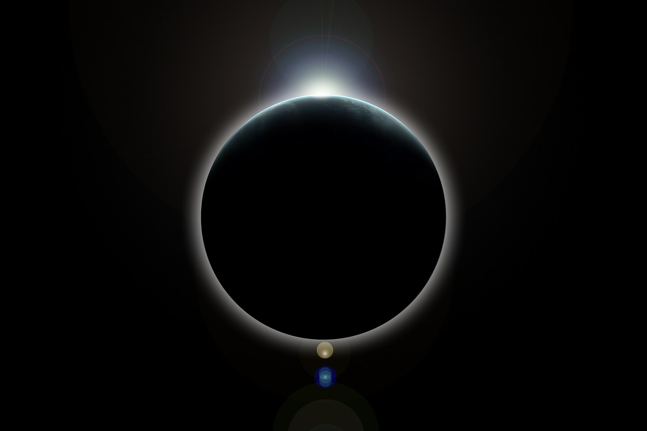隐藏在地球的外星人(图1)