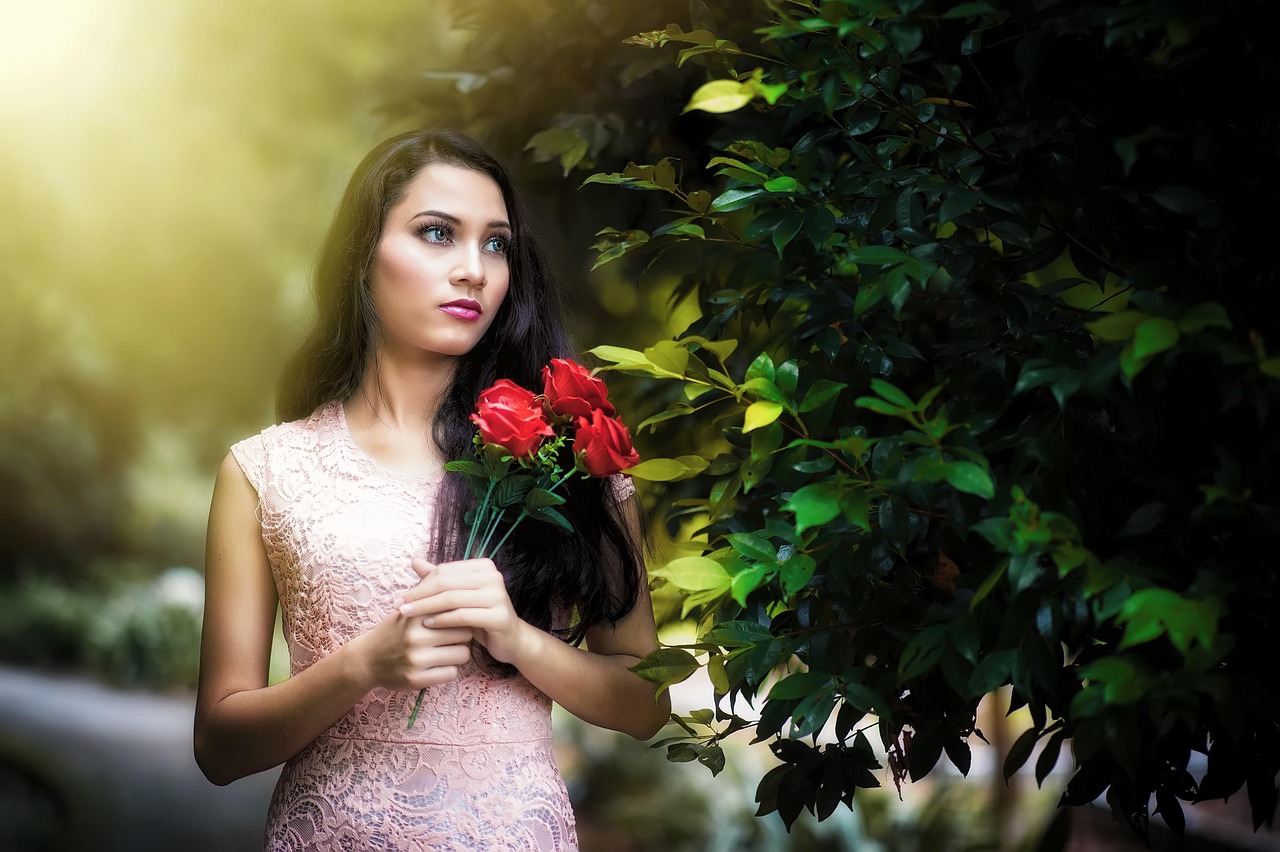 中国名人古代美人盘点：历史上最惊艳的十位女性【完整攻略】(图1)