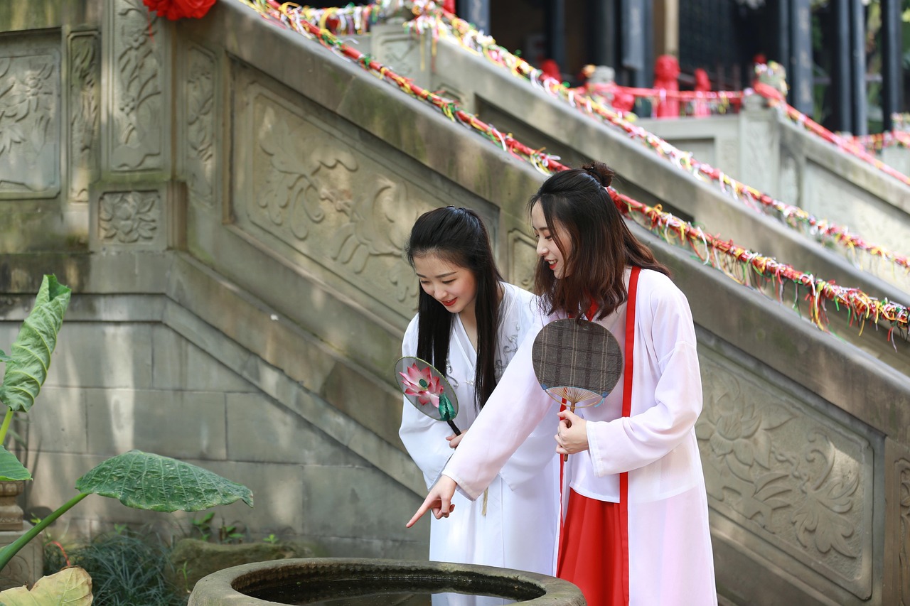 中国古代十大红颜祸水：权倾天下的美人与历史悲剧揭秘(图1)