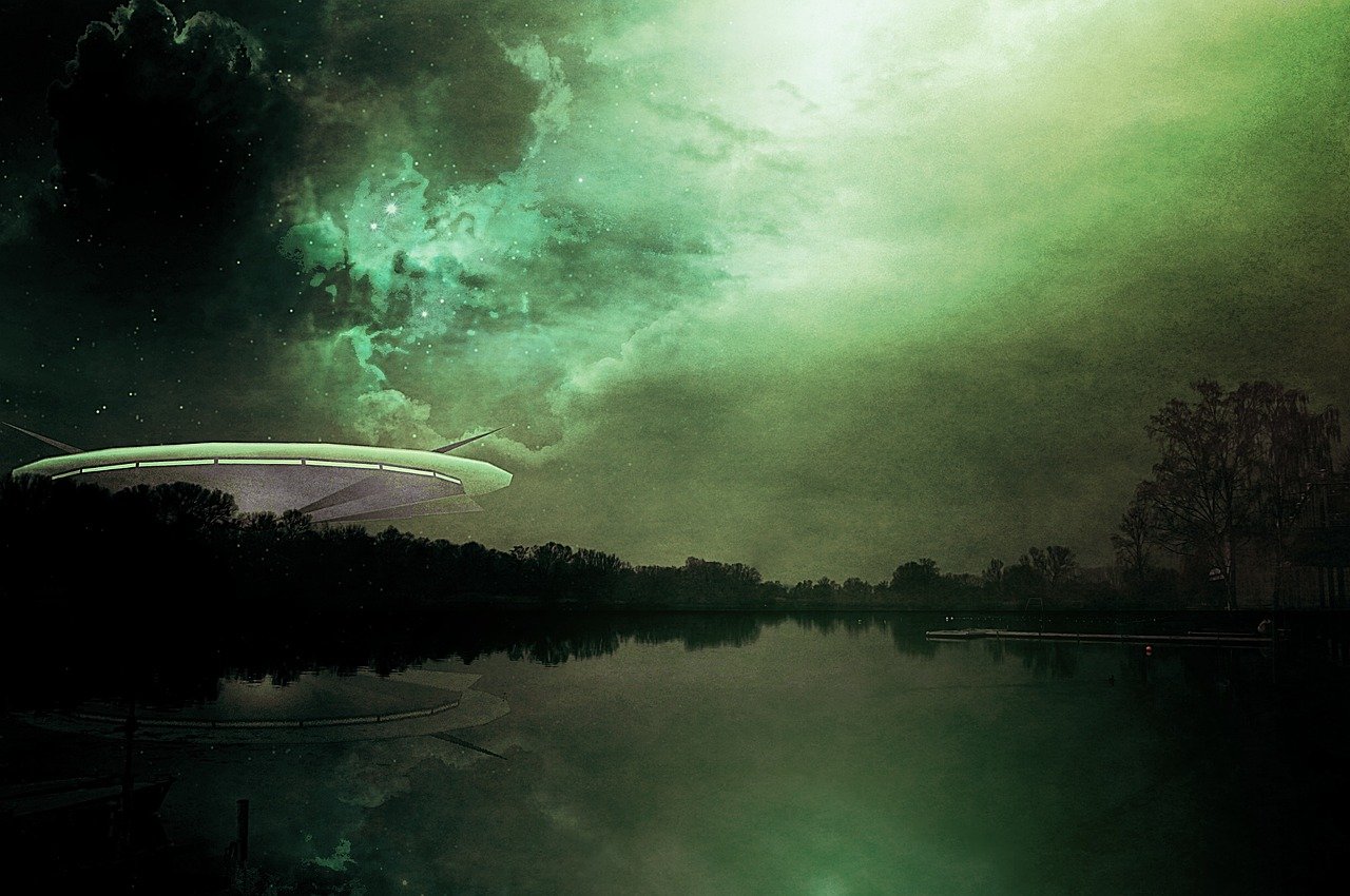 ufo 外星人(图1)