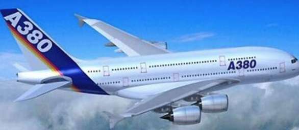 能载850个旅客-世界上最大的客机 (能载80吨的大货车)(图1) 能载850个旅客-世界上最大的客机 (能载80吨的大货车)(图1)